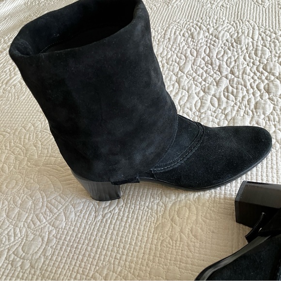 EUC Vaneli black suede boots w/dual wear options. - Picture 16 of 16